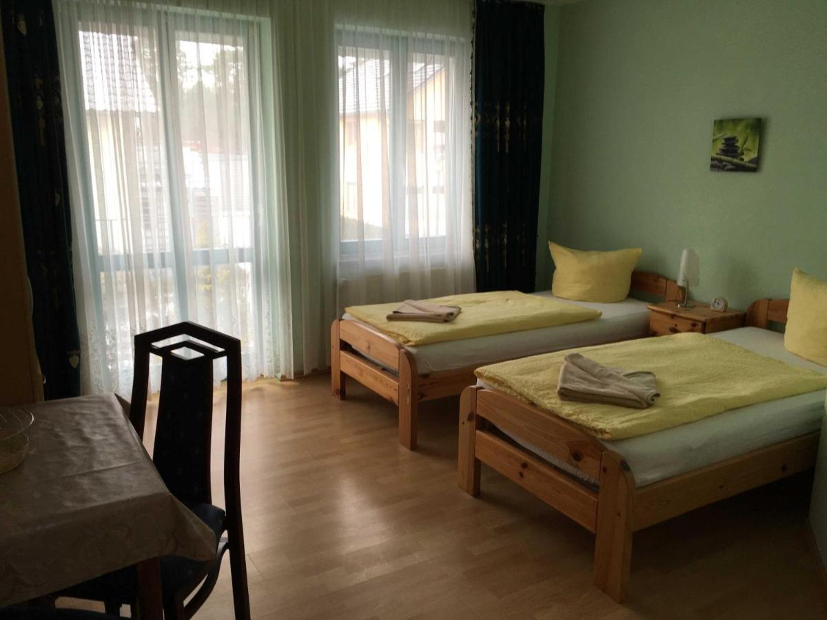 Ferienhaus, Doppelhaushaelfte In Seebad Ahlbeck Heringsdorf Zewnętrze zdjęcie